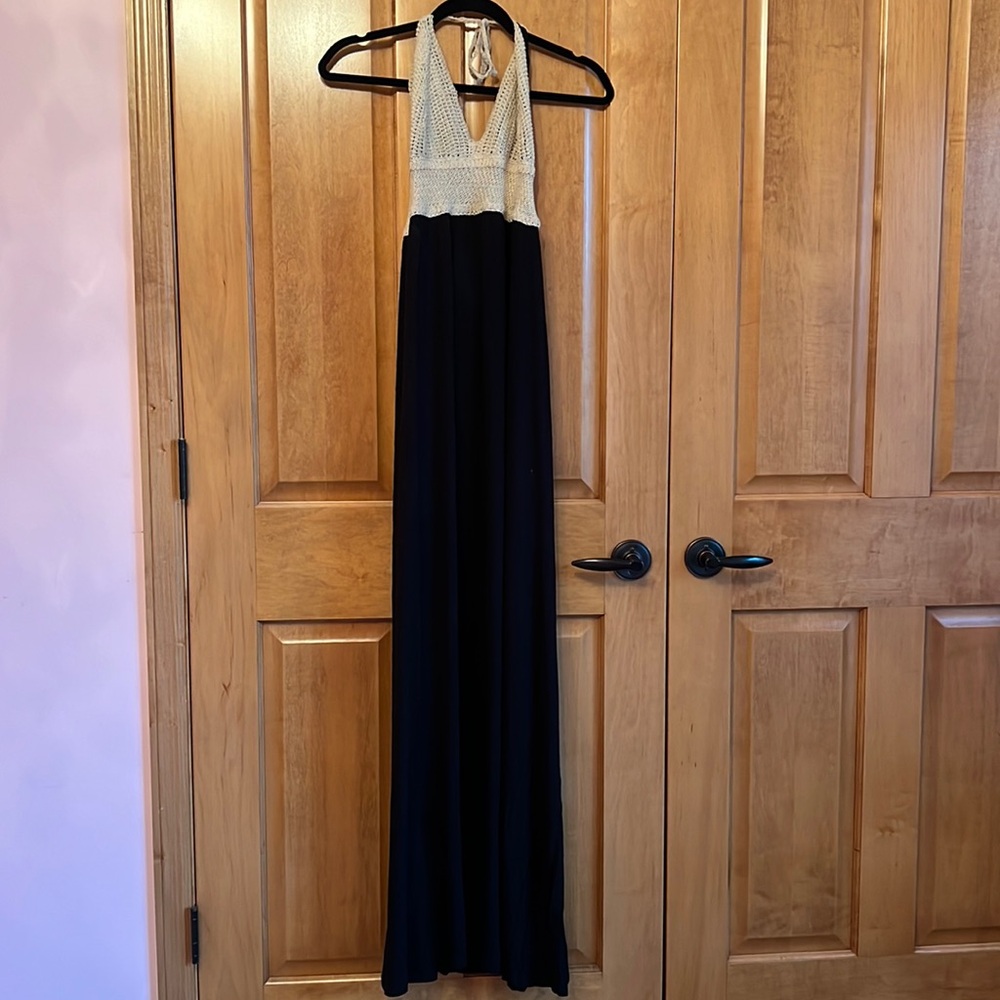 Black beachy maxi dress